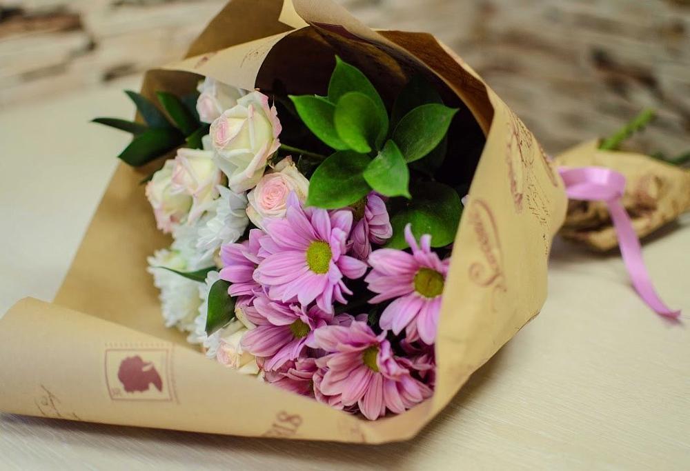 Букет цветов из: Розы и Хризантемы в Ильинское