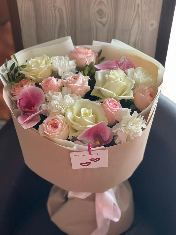 Букет цветов из: Орхидеи, Розы и Гвоздики в Ильинское