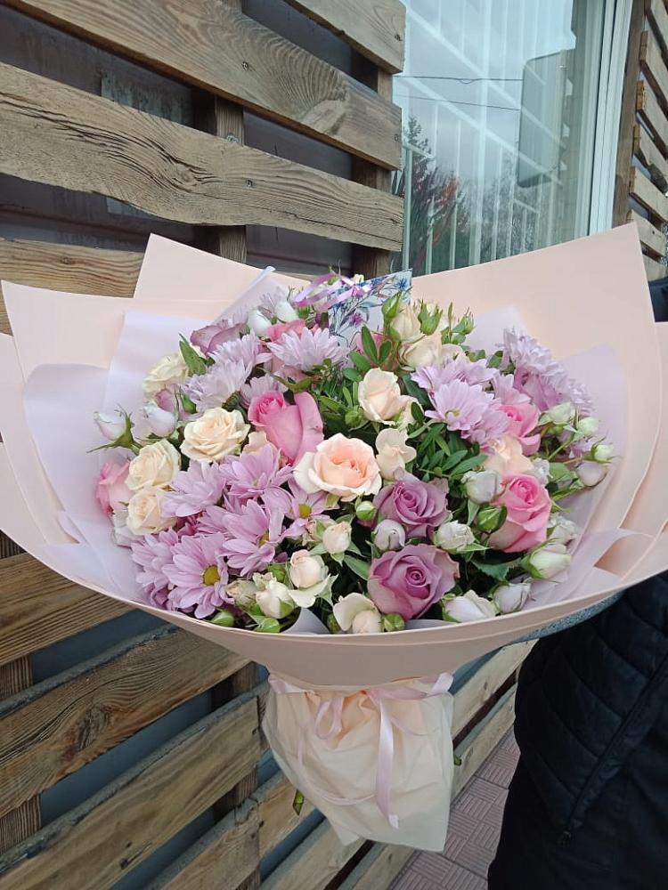 Букет цветов из: Розы и Хризантемы в Ильинское