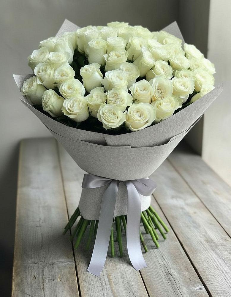 Букет 35 Белых роз в Ильинское