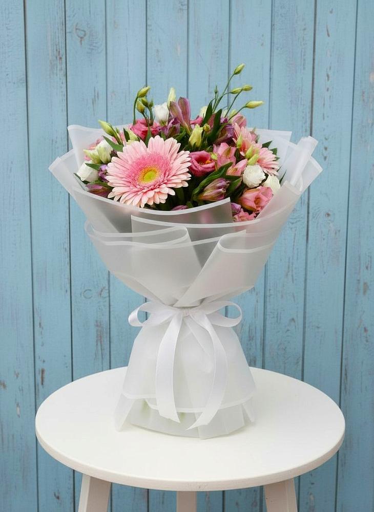 Букет цветов из: Герберы, Альстромерии и Лизиантусы в Ильинское