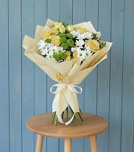 Букет цветов из:  Хризантемы и Розы в Ильинское