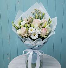 Букет цветов из:  Розы и Лизиантусы в Ильинское